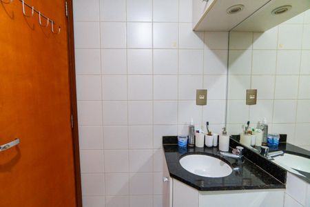 Banheiro de kitnet/studio à venda com 1 quarto, 36m² em Jabaquara, São Paulo