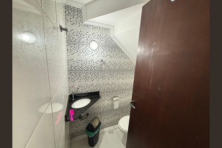 Casa à venda com 60m², 2 quartos e 1 vagaBanheiro 1