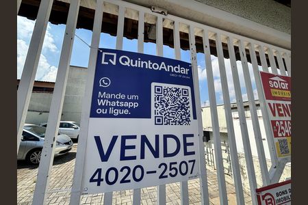 Fachada de casa à venda com 2 quartos, 60m² em Parque Boturussu, São Paulo