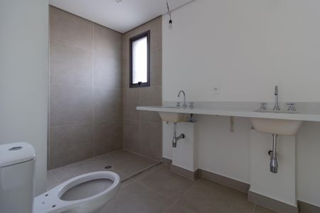 Apartamento à venda com 182m², 3 quartos e 2 vagasBanheiro da Suíte 2