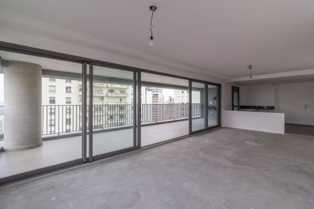 Sala de apartamento à venda com 3 quartos, 182m² em Paraíso, São Paulo