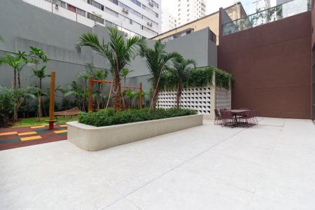 Apartamento à venda com 182m², 3 quartos e 2 vagasÁrea comum - Playground