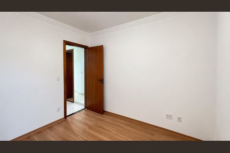 Apartamento para alugar com 70m², 2 quartos e 1 vagaQuarto