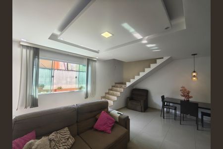 Casa à venda com 120m², 4 quartos e 2 vagas