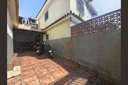 Casa à venda com 120m², 4 quartos e 2 vagas