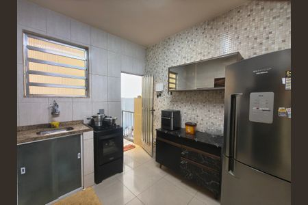 Casa à venda com 120m², 4 quartos e 2 vagas