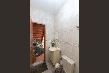 Casa à venda com 168m², 3 quartos e 2 vagas