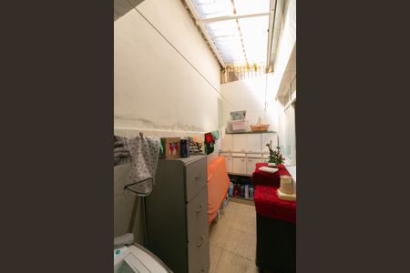 Casa à venda com 168m², 3 quartos e 2 vagas