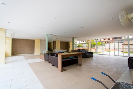 Apartamento para alugar com 53m², 2 quartos e 1 vagaÁrea comum - Salão de festas