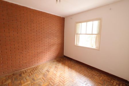 Quarto de casa para alugar com 1 quarto, 60m² em Umuarama, Osasco
