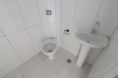 Casa para alugar com 60m², 1 quarto e sem vagaBanheiro