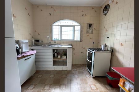 Casa para alugar com 250m², 3 quartos e 2 vagas