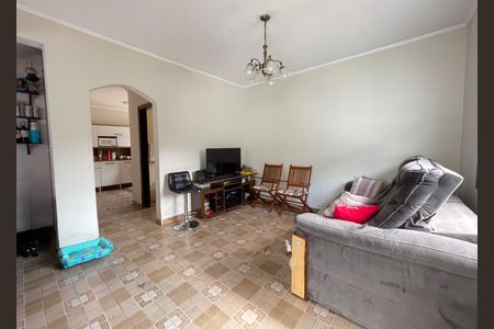Casa para alugar com 250m², 3 quartos e 2 vagas