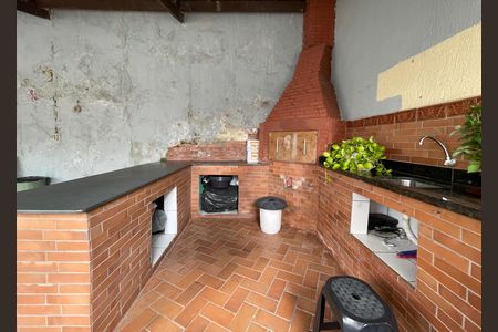 Casa para alugar com 250m², 3 quartos e 2 vagas