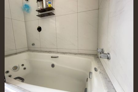 Casa para alugar com 250m², 3 quartos e 2 vagas