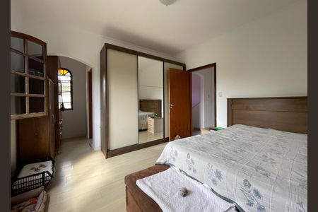 Casa para alugar com 250m², 3 quartos e 2 vagas