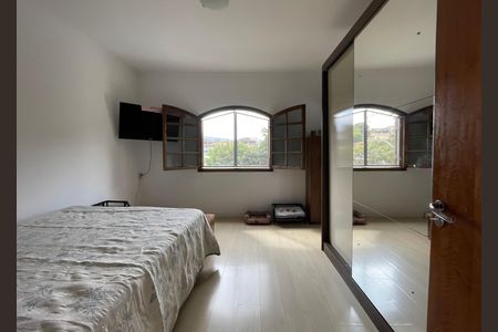 Casa para alugar com 250m², 3 quartos e 2 vagas