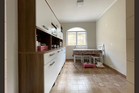 Casa para alugar com 250m², 3 quartos e 2 vagas