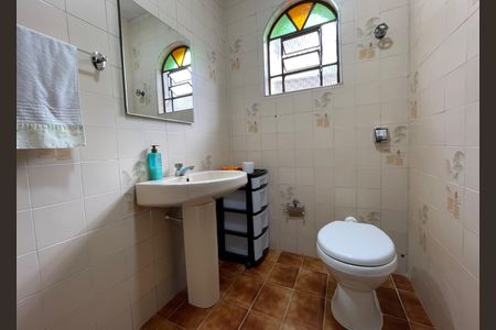 Casa para alugar com 250m², 3 quartos e 2 vagas