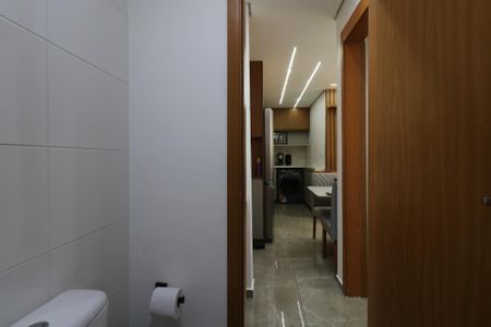 Apartamento à venda com 40m², 2 quartos e 1 vaga Apartamento à venda com 40m², 2 quartos e 1 vagaBanheiro