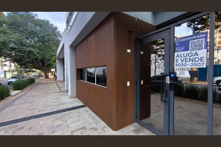 Studio para alugar com 24m², 1 quarto e sem vaga Studio para alugar com 24m², 1 quarto e sem vagaFachada + Plaquinha