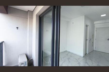 Studio para alugar com 24m², 1 quarto e sem vaga Studio para alugar com 24m², 1 quarto e sem vagaVaranda