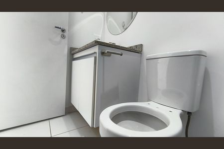 Studio para alugar com 24m², 1 quarto e sem vaga Studio para alugar com 24m², 1 quarto e sem vagaBanheiro
