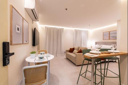 Studio para alugar com 27m², 1 quarto e 1 vaga Studio para alugar com 27m², 1 quarto e 1 vagaSala/Quarto