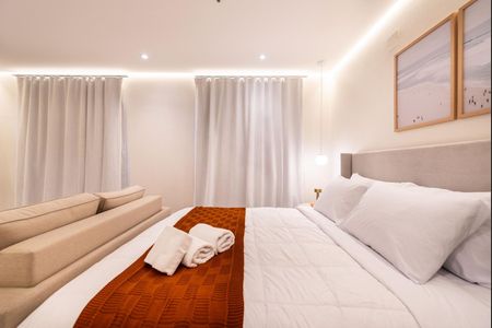Studio para alugar com 27m², 1 quarto e 1 vaga Studio para alugar com 27m², 1 quarto e 1 vagaSala/Quarto