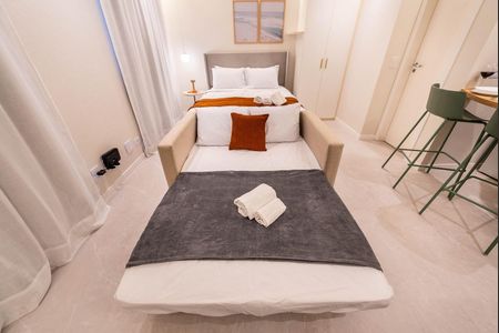 Studio para alugar com 27m², 1 quarto e 1 vaga Studio para alugar com 27m², 1 quarto e 1 vagaSala/Quarto