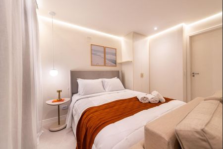 Studio para alugar com 27m², 1 quarto e 1 vaga Studio para alugar com 27m², 1 quarto e 1 vagaSala/Quarto