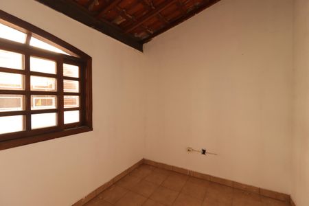 Casa para alugar com 185m², 3 quartos e 2 vagasDepósito