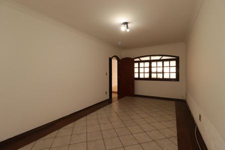 Sala de casa para alugar com 3 quartos, 185m² em Jardim Milena, Santo André