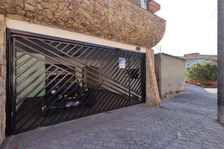 Casa para alugar com 185m², 3 quartos e 2 vagasFachada com a Plaquinha TMTY-1332