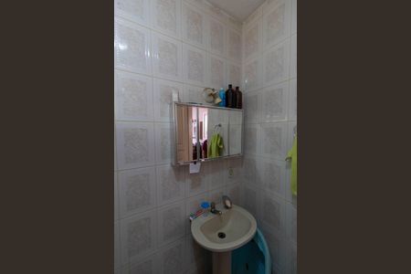 Casa à venda com 182m², 3 quartos e 5 vagasBANHEIRO 1