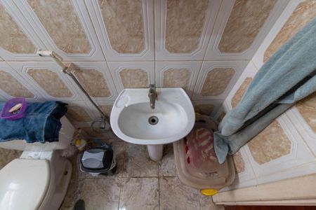 Casa à venda com 182m², 3 quartos e 5 vagasBANHEIRO 2