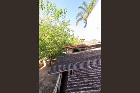 Casa à venda com 182m², 3 quartos e 5 vagasÁREA EXTERNA FUNDOS