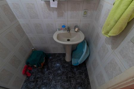 Casa à venda com 182m², 3 quartos e 5 vagasBANHEIRO 1