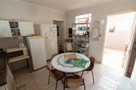 Casa à venda com 182m², 3 quartos e 5 vagasCOZINHA