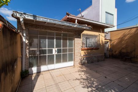 Casa à venda com 182m², 3 quartos e 5 vagasFACHADA DA CASA