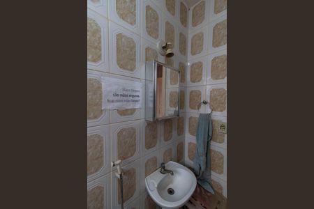 Casa à venda com 182m², 3 quartos e 5 vagasBANHEIRO 2