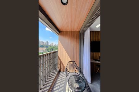 Varanda de kitnet/studio para alugar com 1 quarto, 26m² em Vila Regente Feijó, São Paulo