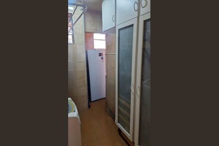 Apartamento à venda com 100m², 3 quartos e 2 vagasÁrea de serviço