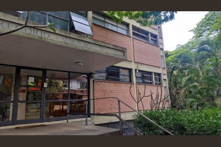 Apartamento à venda com 100m², 3 quartos e 2 vagasFachada