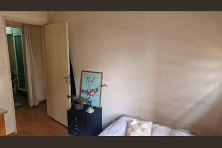 Apartamento à venda com 100m², 3 quartos e 2 vagasQuarto