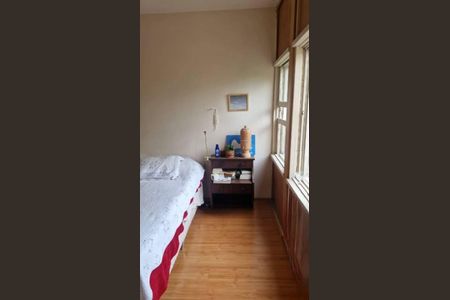 Apartamento à venda com 100m², 3 quartos e 2 vagasQuarto