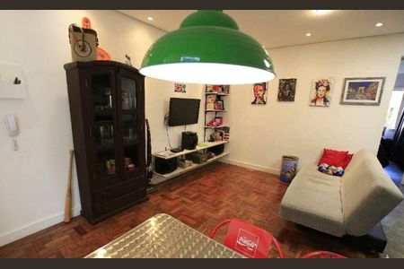 Apartamento à venda com 43m², 1 quarto e sem vagaSala