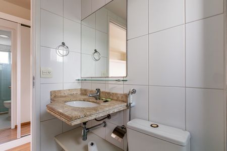 Apartamento à venda com 90m², 3 quartos e 2 vagasSuite - Banheiro