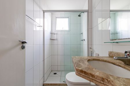 Apartamento à venda com 90m², 3 quartos e 2 vagasBanheiro social