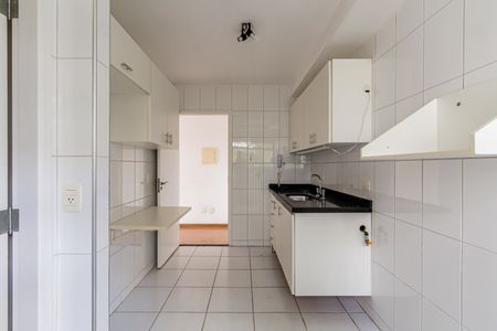 Apartamento à venda com 90m², 3 quartos e 2 vagasCozinha